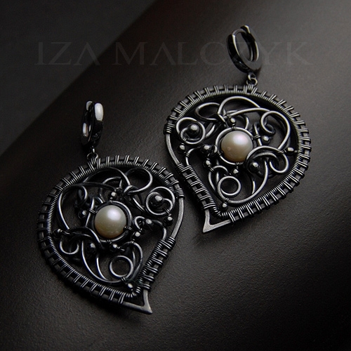 Black Paisley — 5 / 7