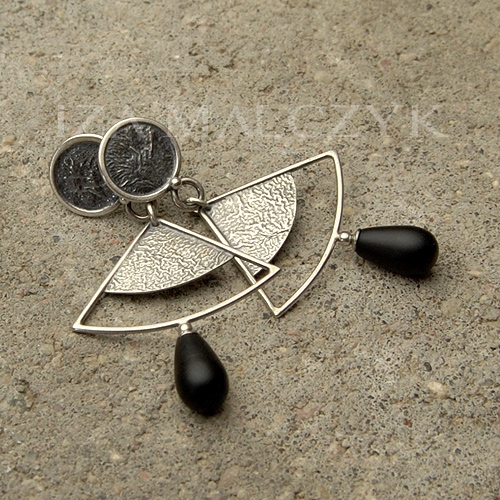 Zen Garden - Uzumaki Earrrings — 2 / 5
