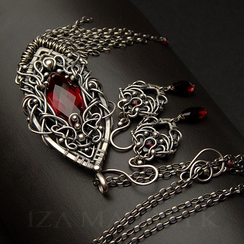 Crimson — 5 / 7