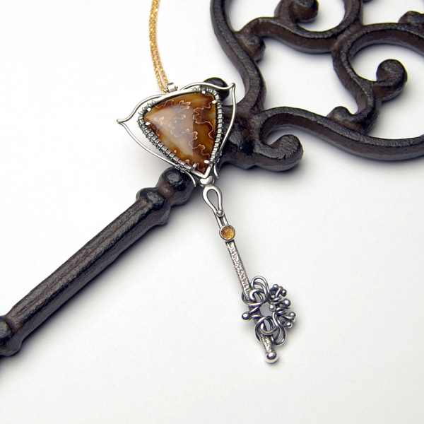 The Fossil Key — 2 / 9