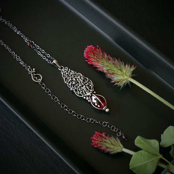 Crimson Spindle — 3 / 6