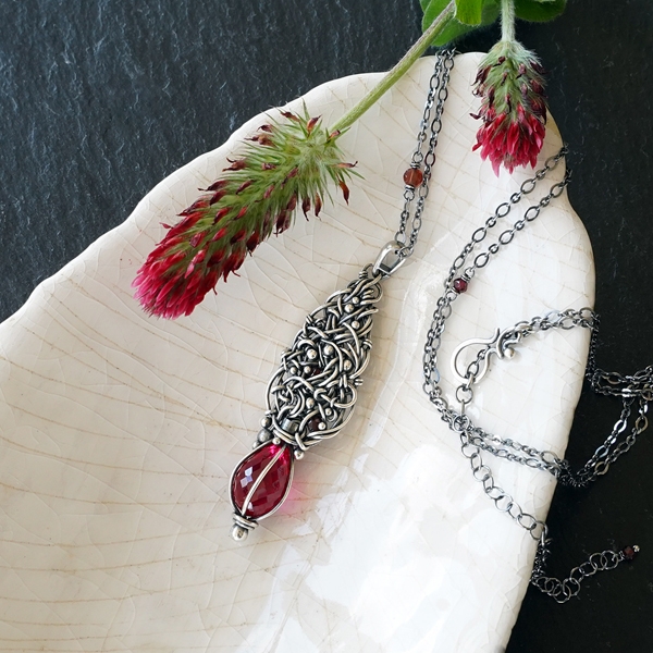 Crimson Spindle — 4 / 6