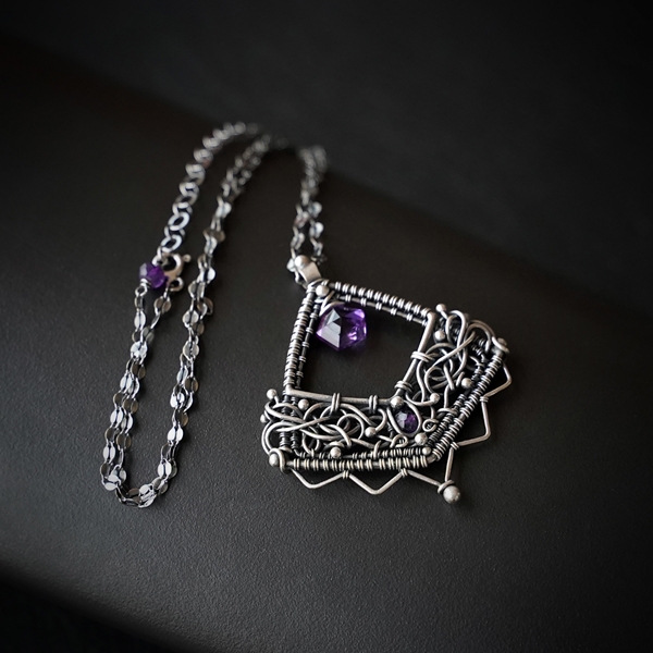 Violets and Ruffles — 2 / 6