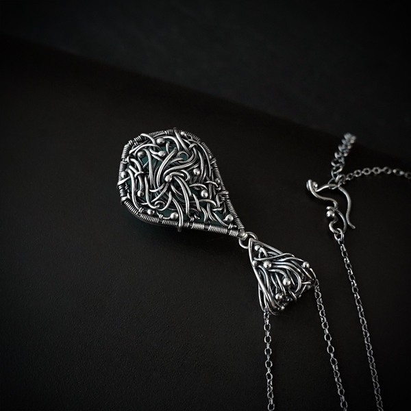 Halawai — 6 / 12
